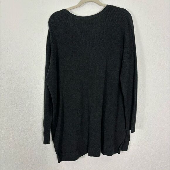 Cabi Grey V Neck Long Sleeve Ribbed Pullover Sweater - Picture 2 of 7